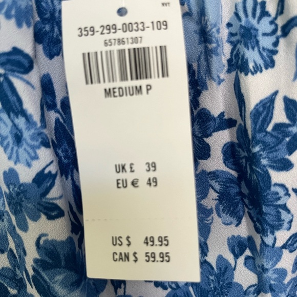 Hollister Crepe Cap Sleeve Open Back Midi Dress Blue Floral - Picture 4 of 4